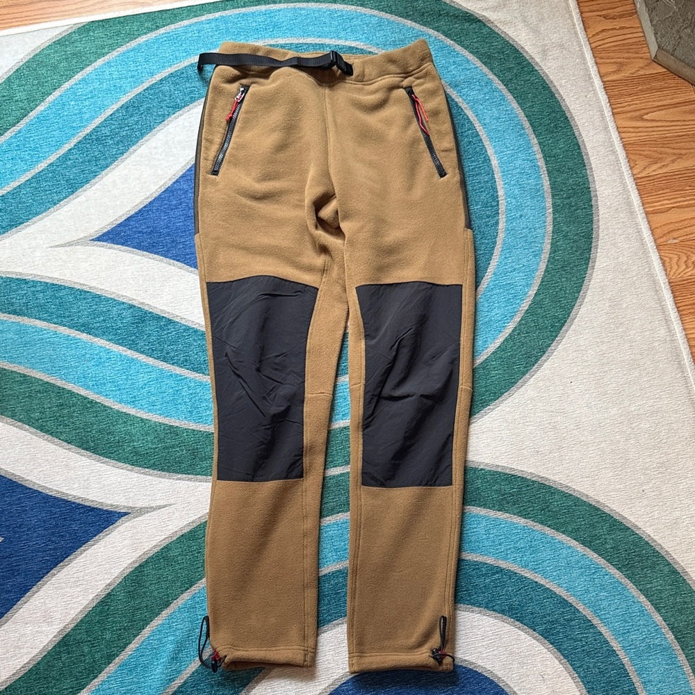 Topo Tan and Black Fleece Pants